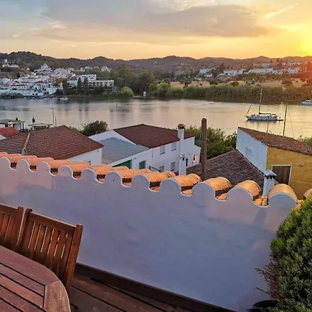 Casa Rural La Raba Country house